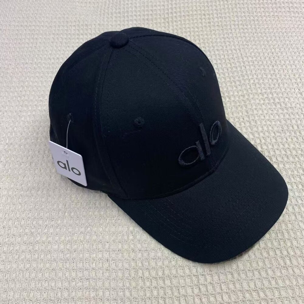ALO Yoga Off-Duty Cap